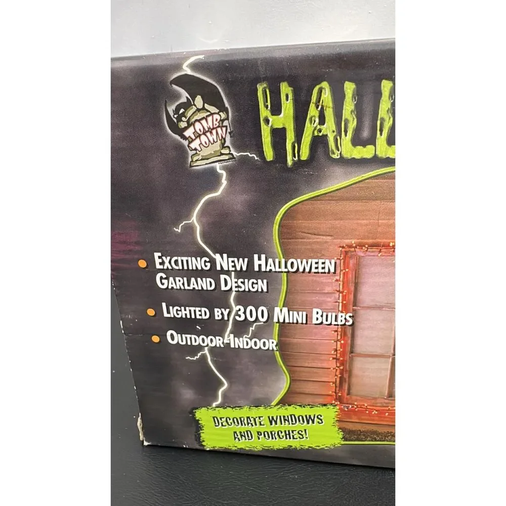 Halloween Spike Light 300 lights Orange Bulbs Outdoor -Indoor